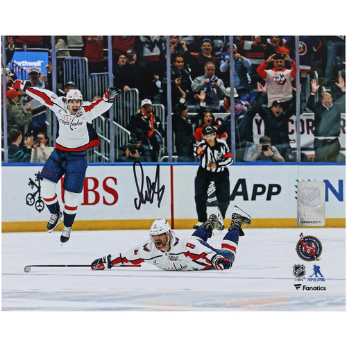 Alexander Ovechkin Autographed 8x10 895 Goal photo