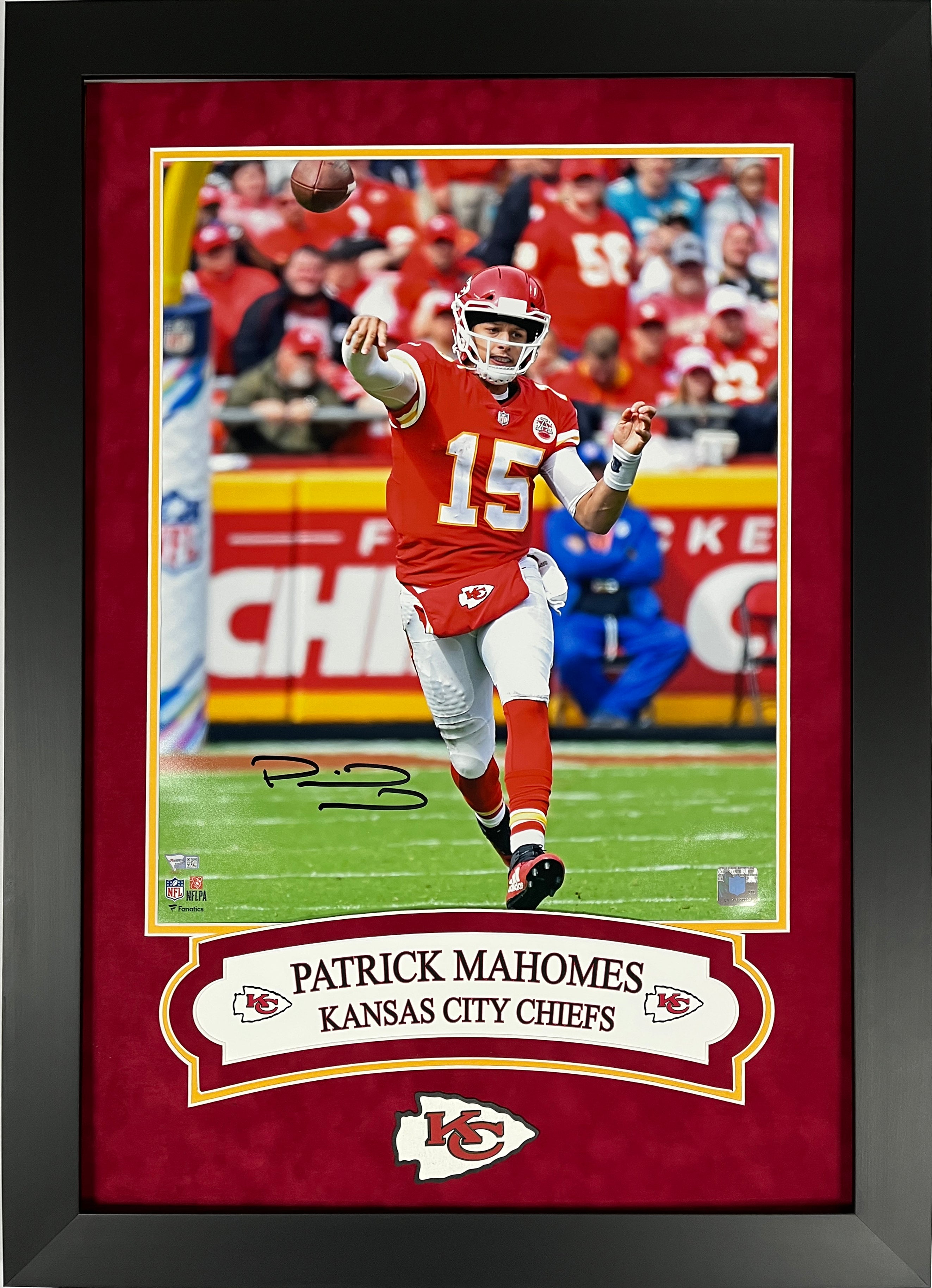 PATRICK MAHOMES AUTOGRAPHED HAND SIGNED AND CUSTOM FRAMED CHIEFS JERSEY